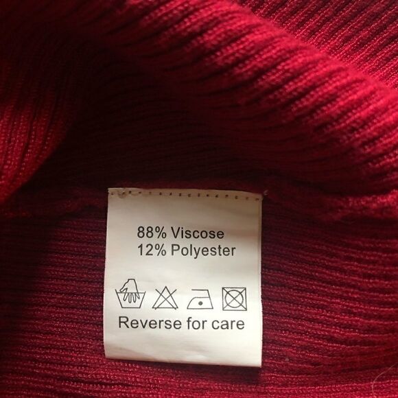 Belldini Red Striped Chevron Viscose Top - Picture 4 of 5